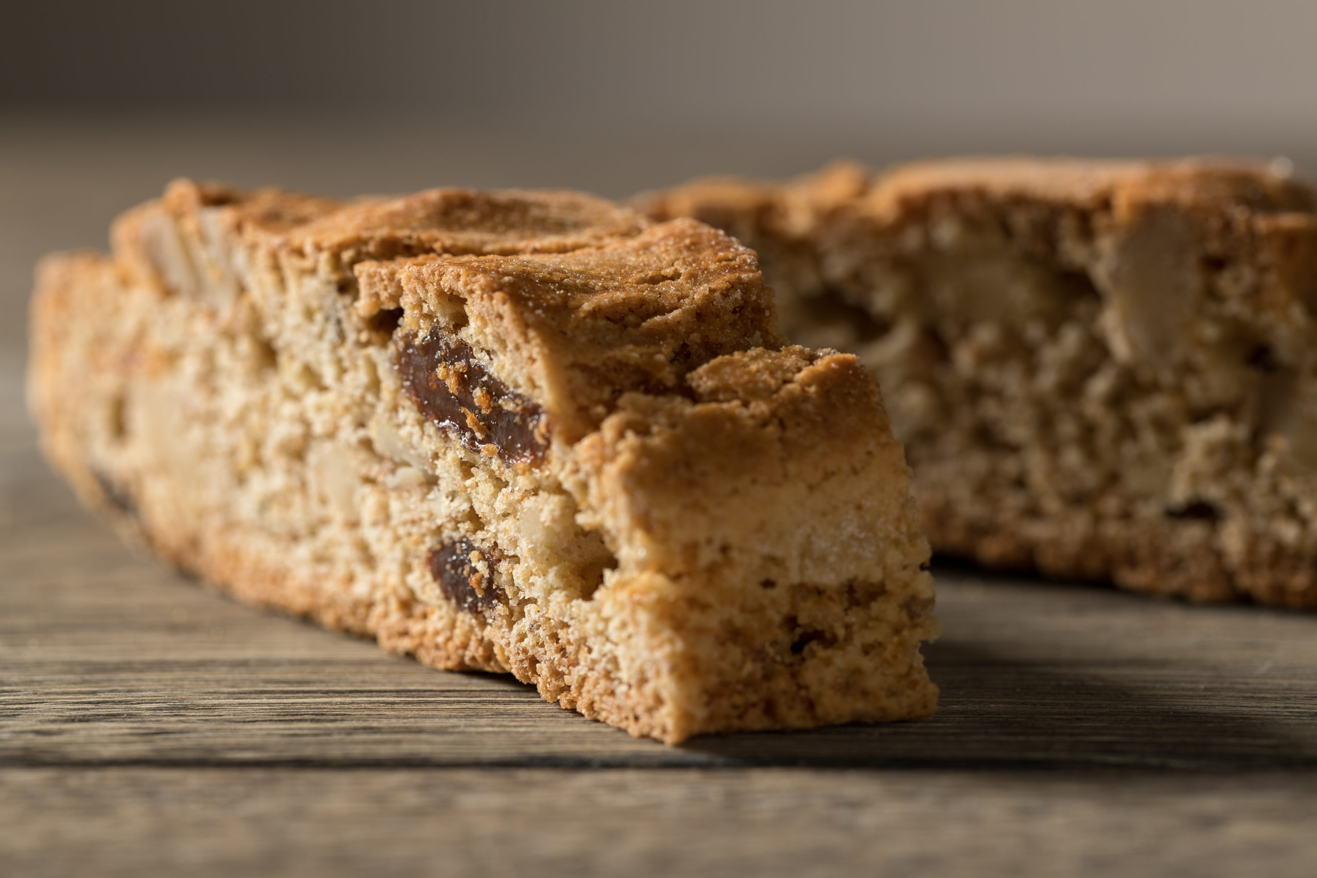 Cantucci noci e uvetta – Grano Verna 360 g